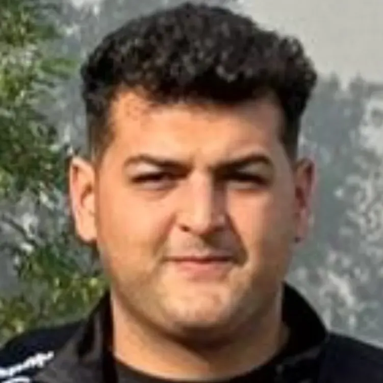 Cem Kaya